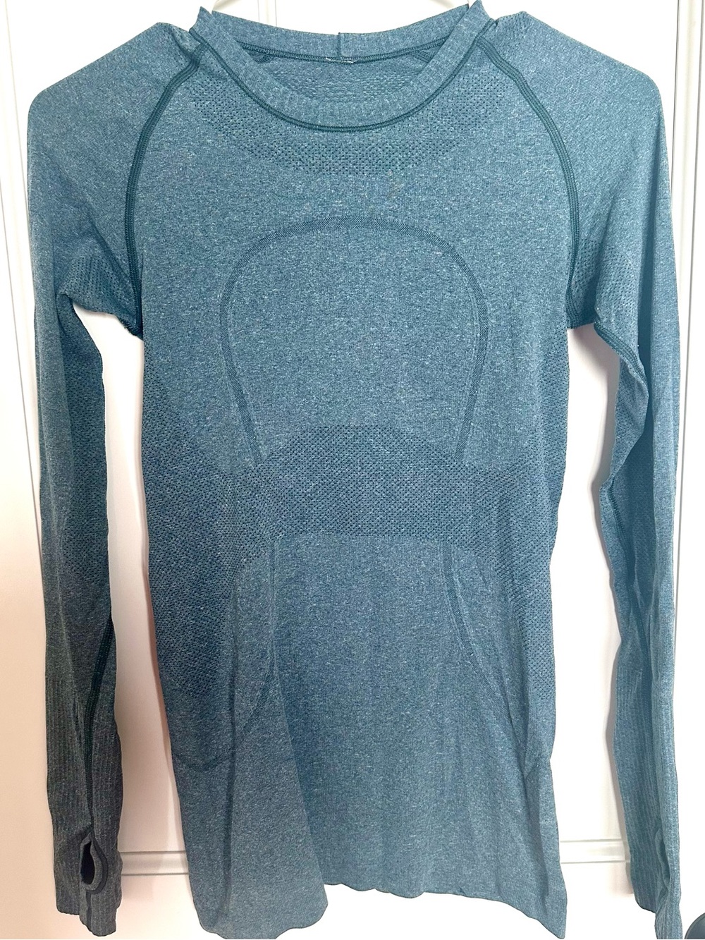 Lululemon Swiftly Tech long sleeve shirt